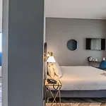 Szálloda Bloom 3*