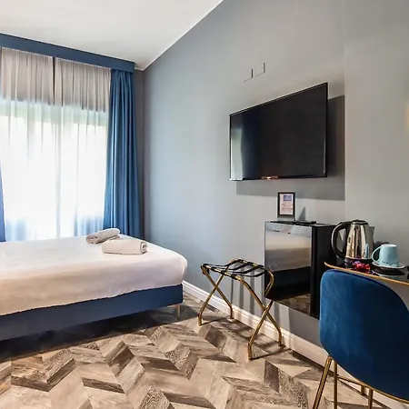 Hotel Bloom Rome