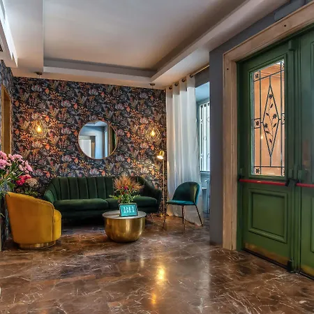 Bloom Hotel 3*