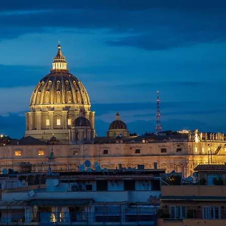 Bloom Roma